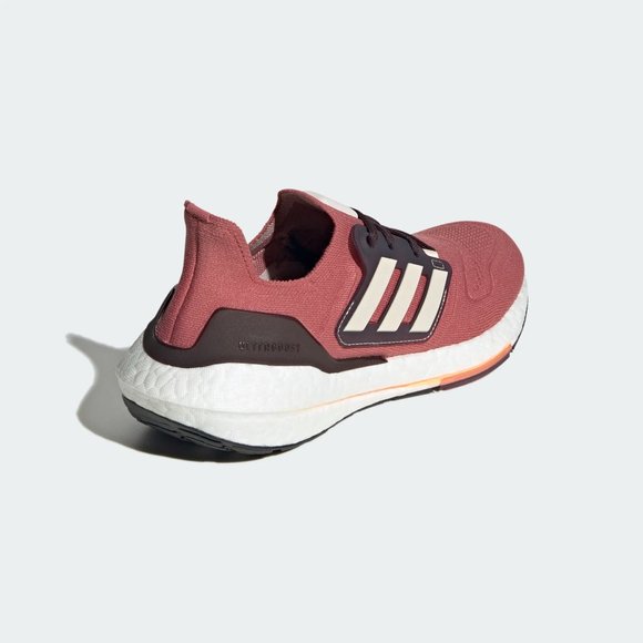 [NEW] Women's adidas UltraBoost 22 Running Shoes Size 10‎ GX6670 - Picture 5 of 8